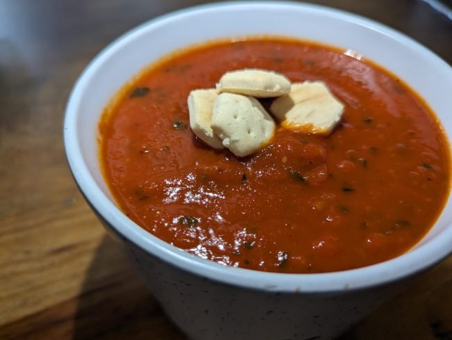 Homemade Soup Tomato Basil