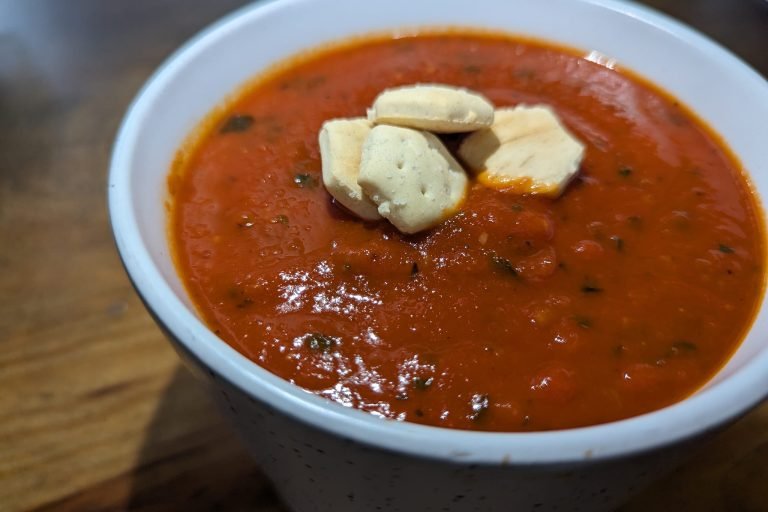 Homemade Soup Tomato Basil